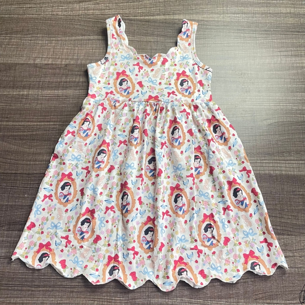 Snow White Dress with Scalloped Hem